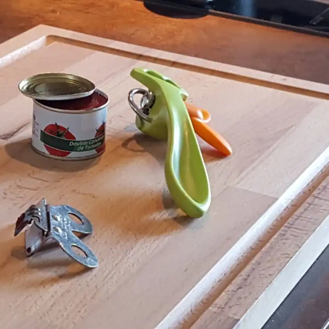 Ouvre boîte révolutionnaire