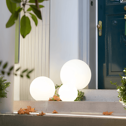 Lampe design boule de jardin