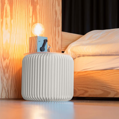 Tabouret pliable révolutionnaire